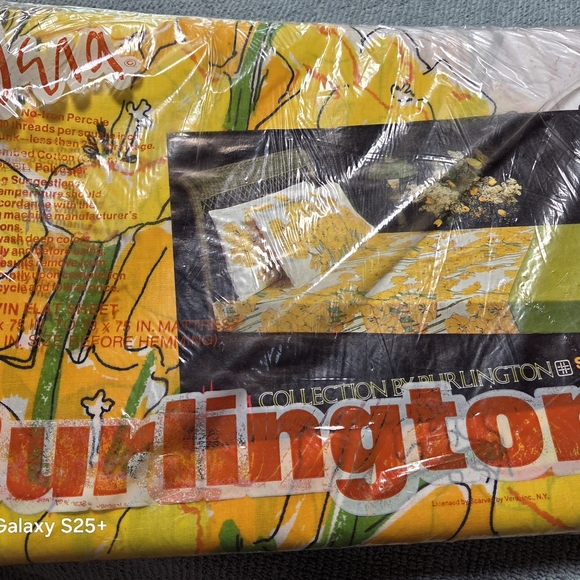 VERA *NEW* VTG Twin Flat No-Iron Percale SHEET Yellow/Orange FLORAL Burlington - Picture 2 of 6